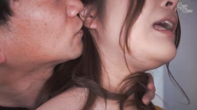 (gvh00543)子作りに乗り気じゃない夫のせいで欲求不満の巨乳妻は谁にでも中出しさせる町内会専用肉便器巨乳妻 夏川あゆみ